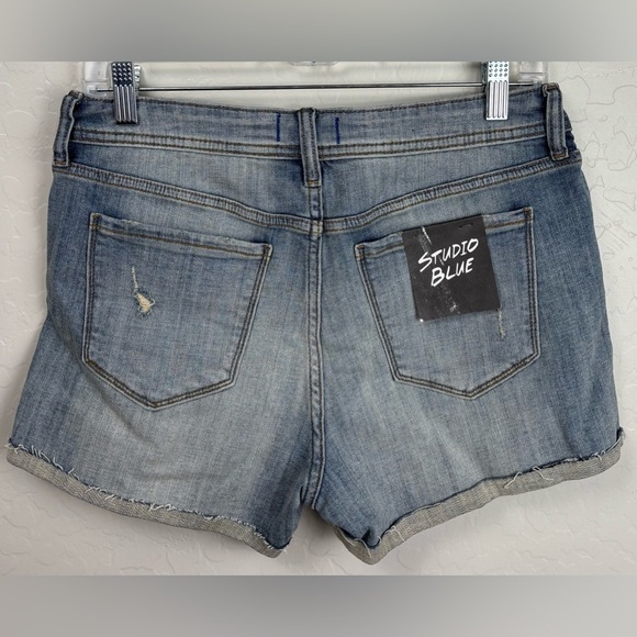NEW Studio Blue Jean Shorts Ripped Cuffed Juniors Teen 28 Road To Joy Wash 1180 - Picture 2 of 7